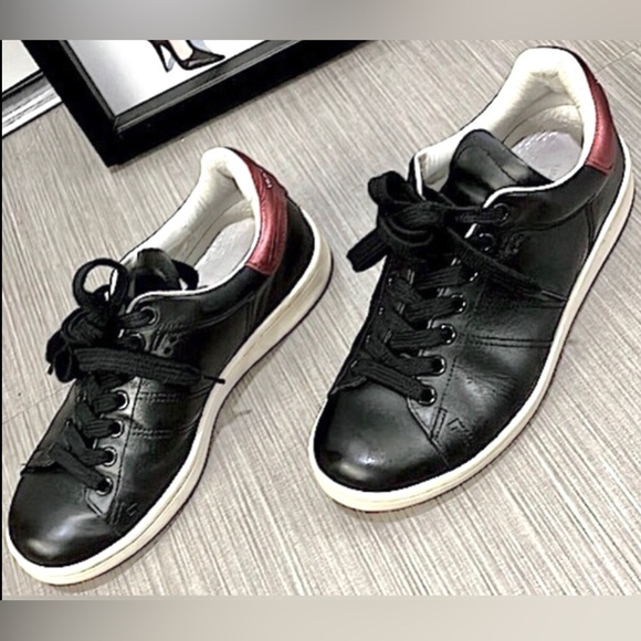 Isabel Marant Bart leather sneakers in Black & Red colors EU Size 36 = US 5.5 - Picture 1 of 12
